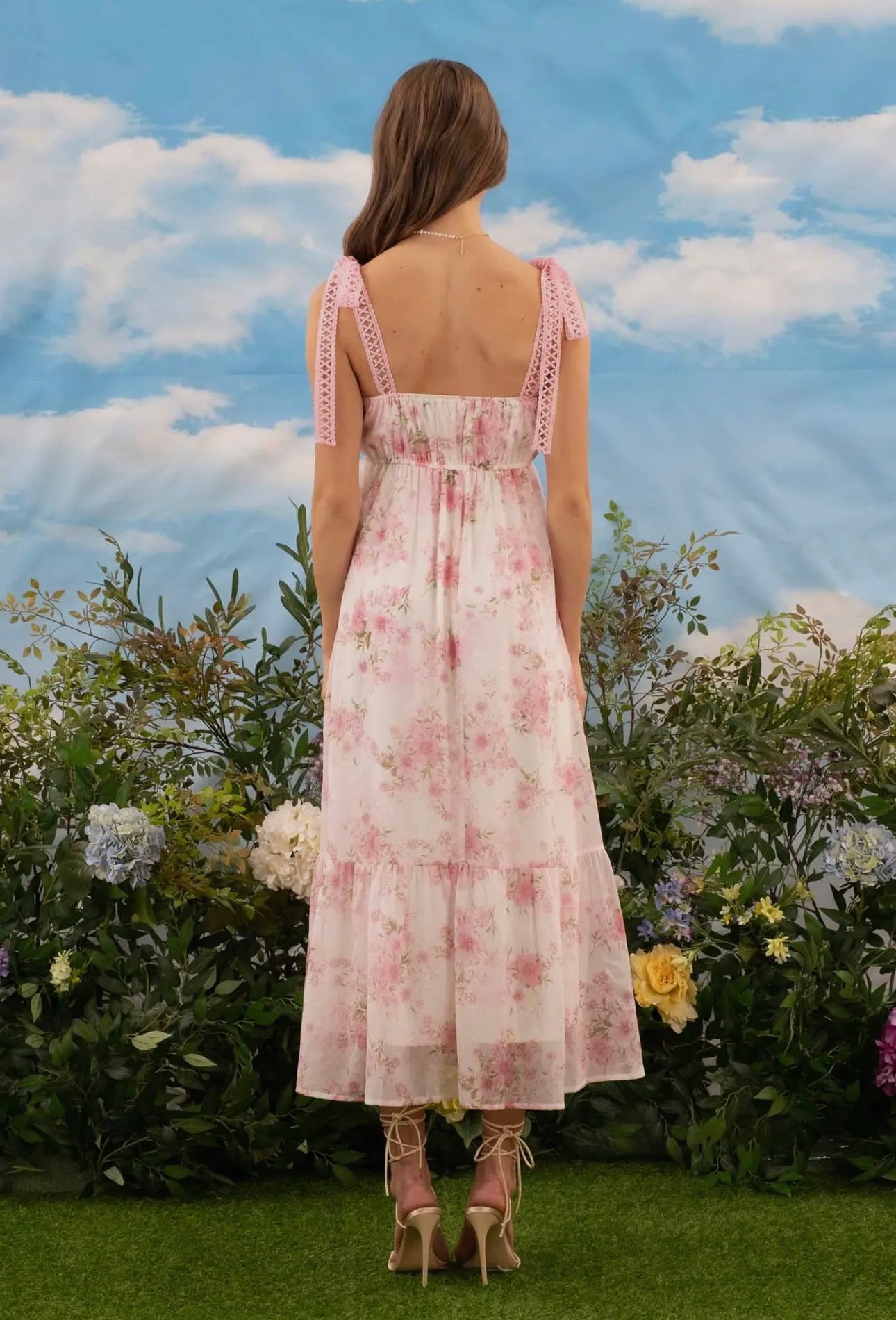 Floral Lace Strap Maxi Dress