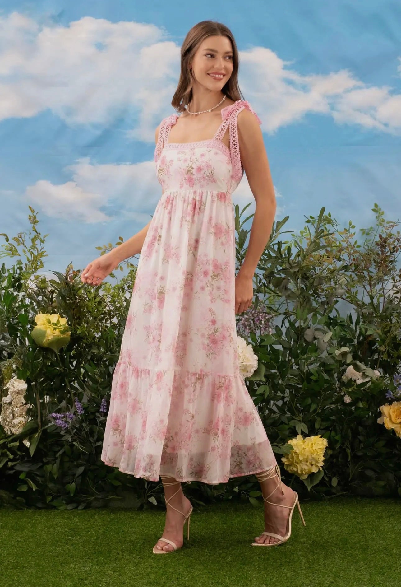 Floral Lace Strap Maxi Dress